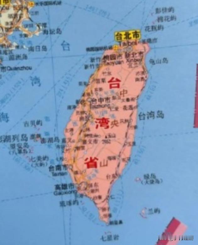 很多人问：“中国为什么不趁机收回台湾？”
 
说白了，不是不想，而是不能，这背后