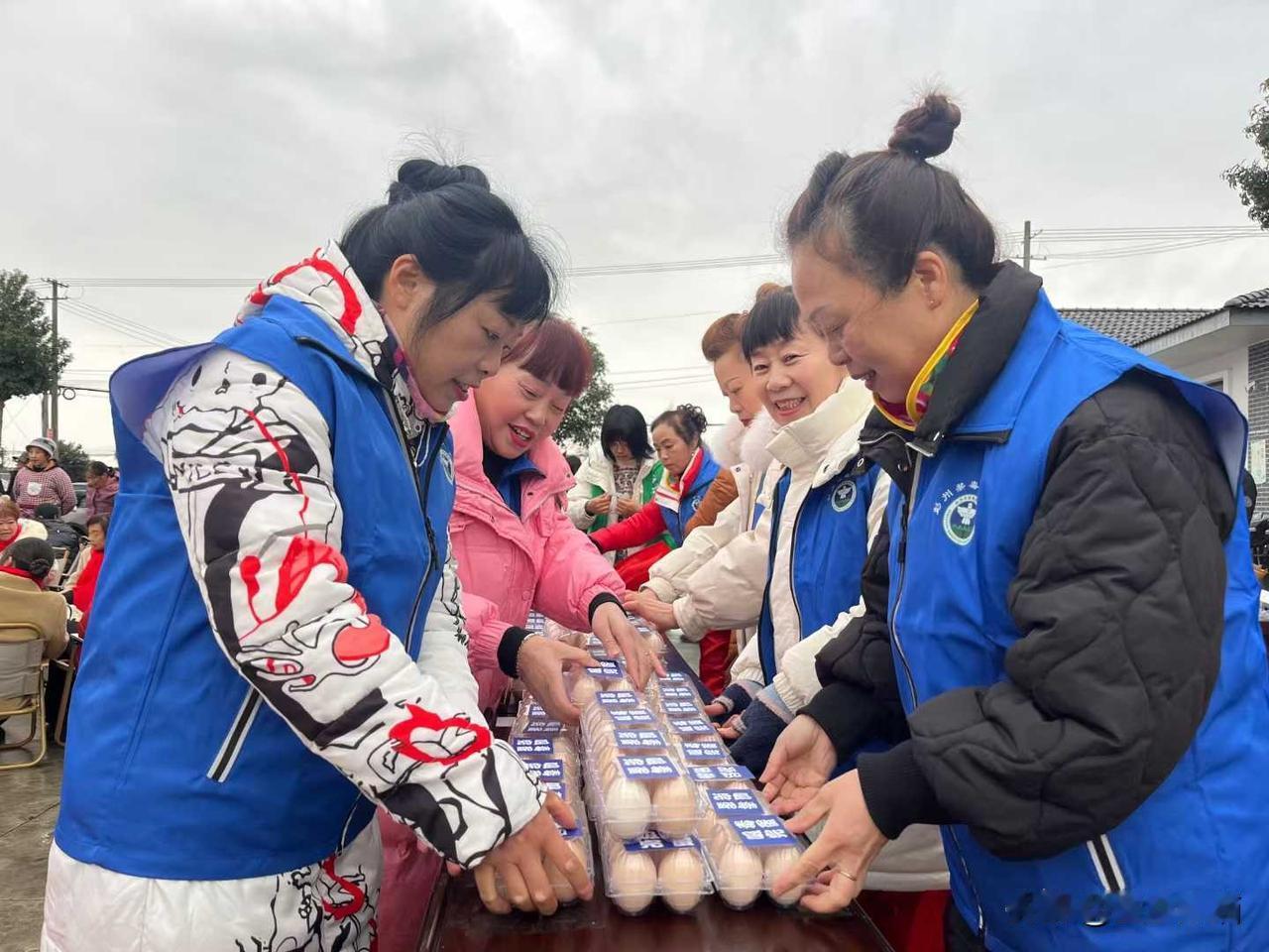 “围炉煮茶话禁毒 多元共治迎新春”主题活动圆满结束
图文：彭州仁爱社会服务中心