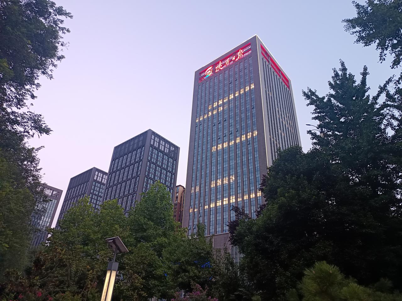 陕西日报办公大楼！