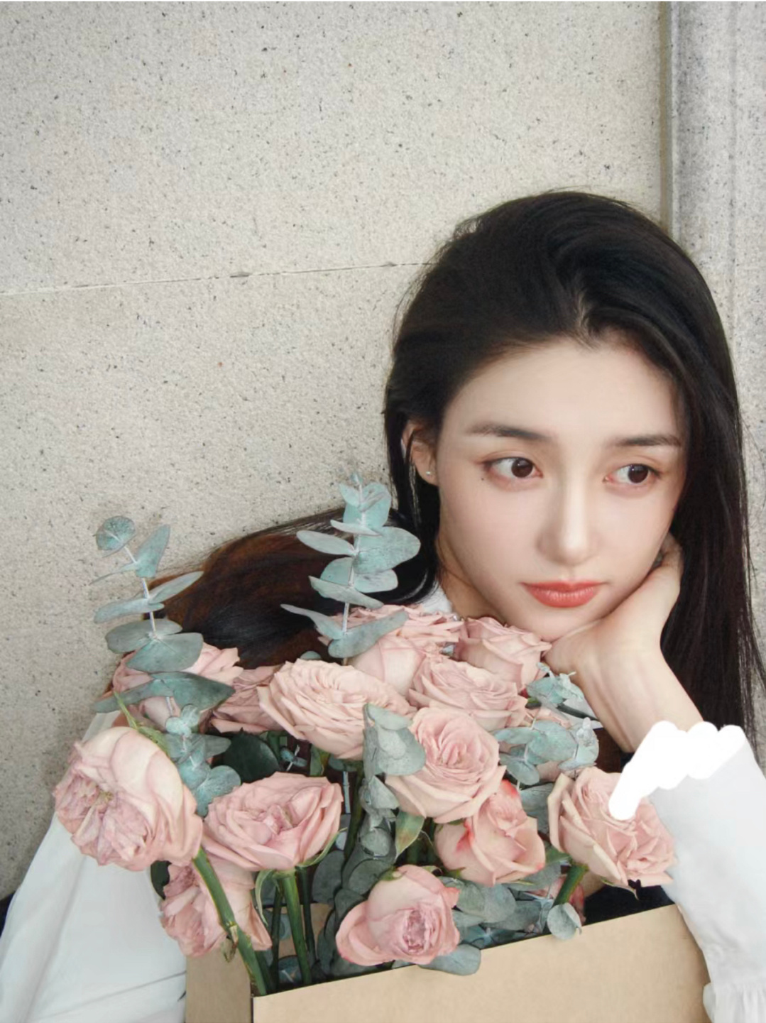 jyy#蒋依依电影黑狗# jyy#蒋依依花间酒人间月# 春林渐盛，春水初生，春风