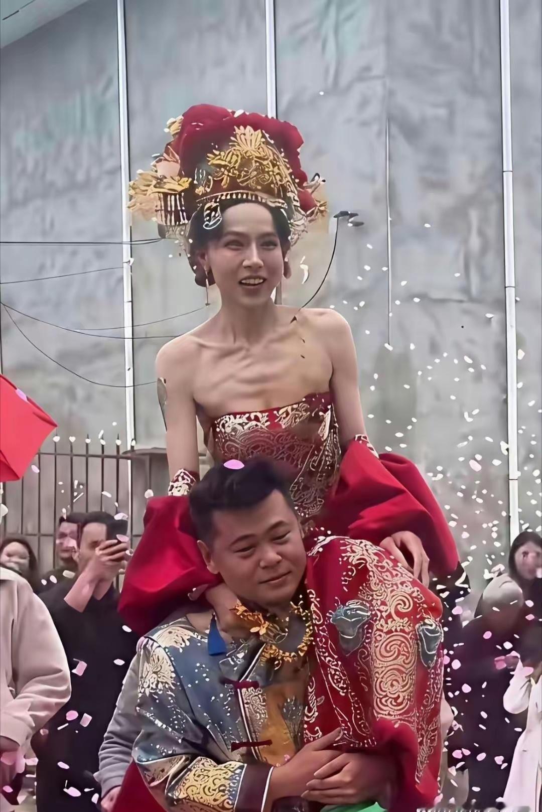 见过的最瘦的新娘为了美，不知道付出了多少 
