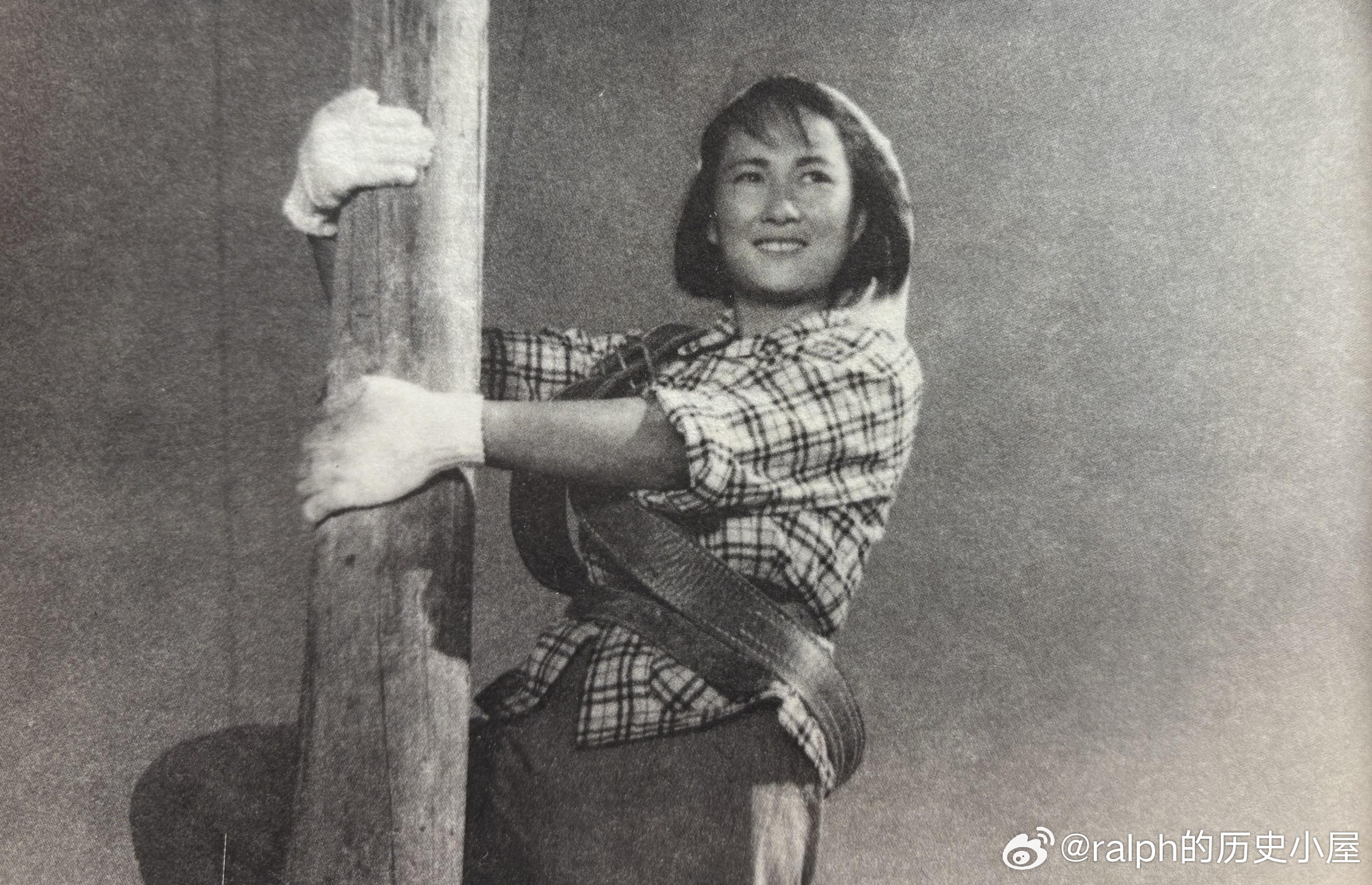 1963年金迪在电影《我们村里的年轻人续集》再演“孔淑贞”历史影像