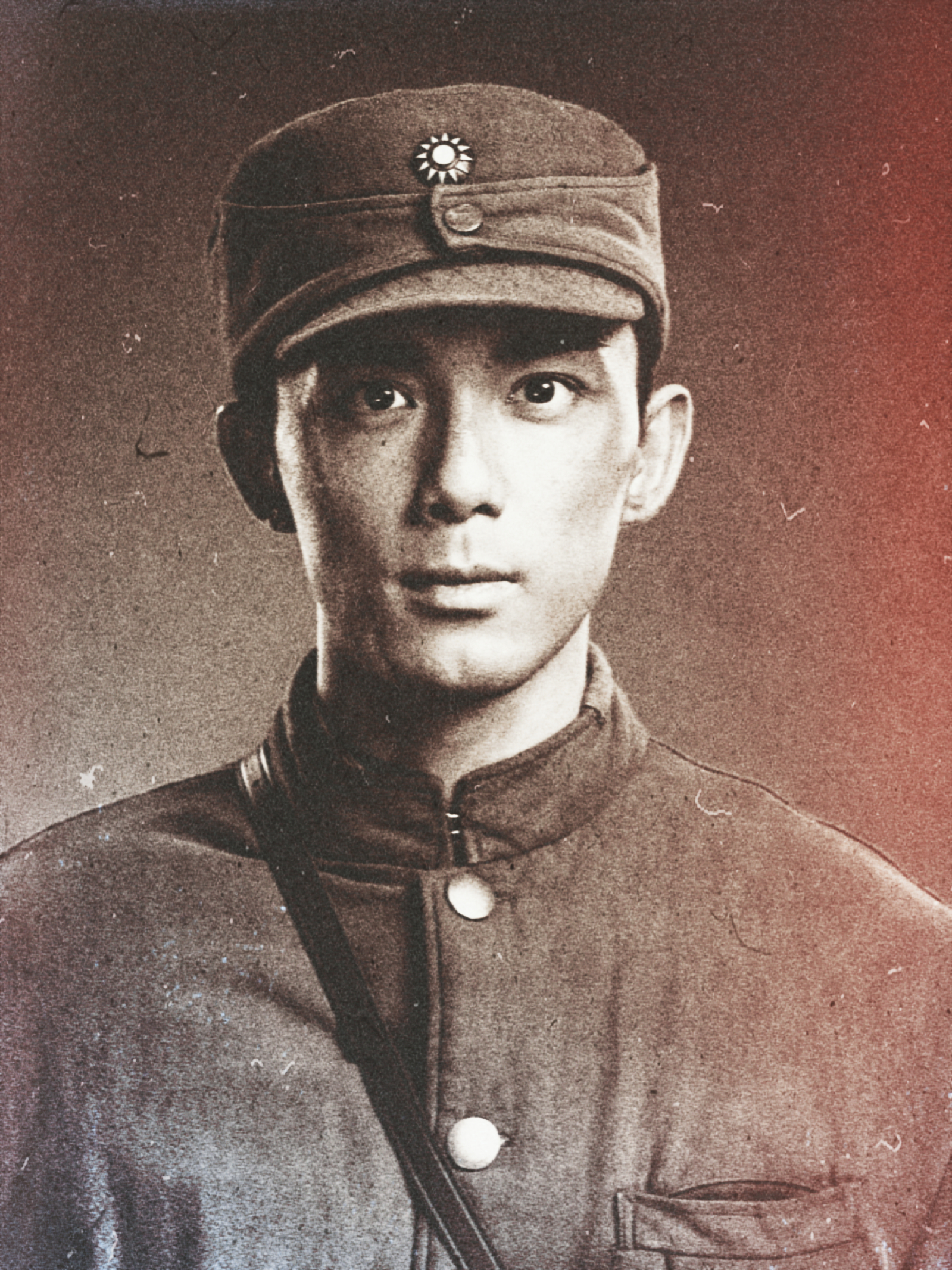 #吴磊故事感老照片#当吴磊新剧造型以老照片的形式呈现，真心感觉他就是生在那个年代