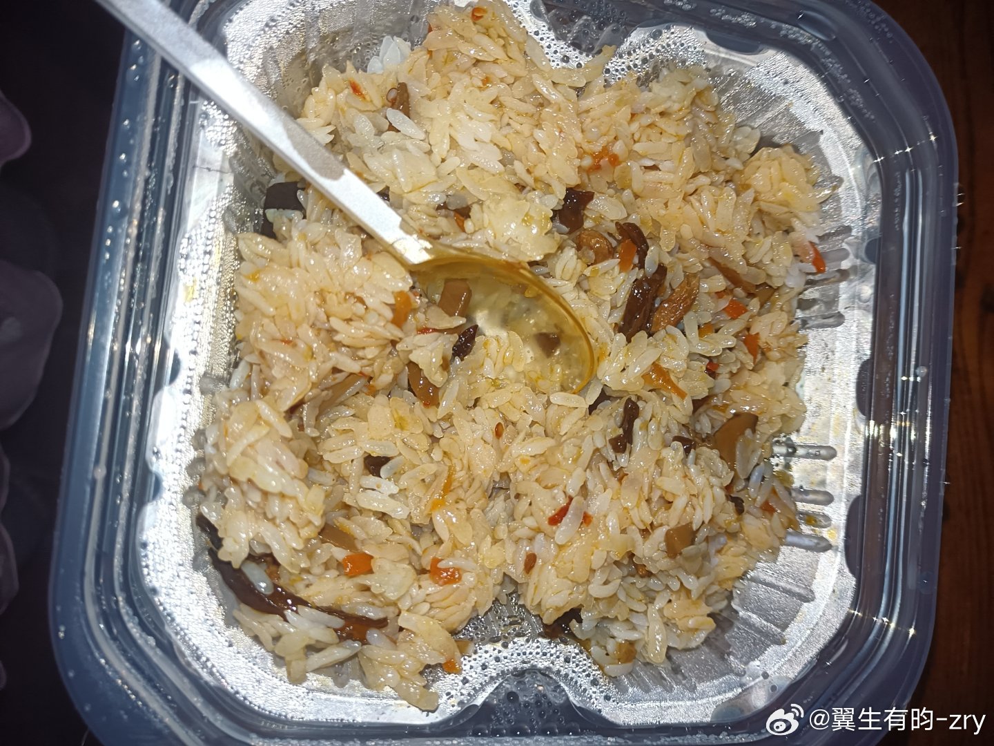 看似饿了 实则馋了🤤 