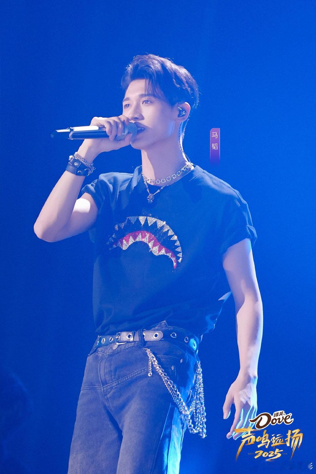 马韬想成为李宇春那种歌手那英有点难马韬想成为李宇春那种歌手，那英 有点难那英 有