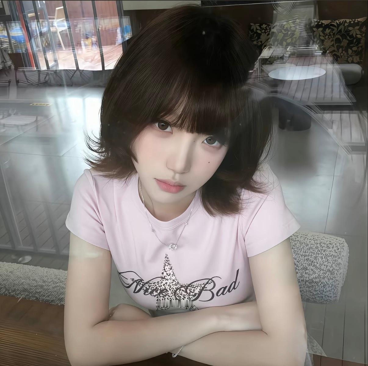 0000女生头像昔有古人凿壁借光、悬梁刺股、焚膏继晷，言行举止无不将“辛苦”二字
