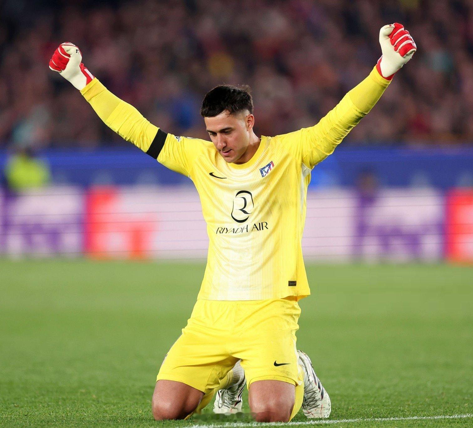 🚨💣 胡安·穆索极有可能明天马竞vs巴萨 首发。奥布拉克已经一个多月没有上场