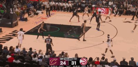 施罗德三分！！打进！！ 