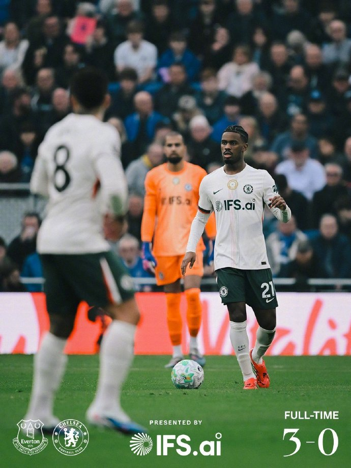 4连败！切尔西0比3惨负埃弗顿 今晨英超第31轮，切尔西客场0比3不敌埃弗顿，遭