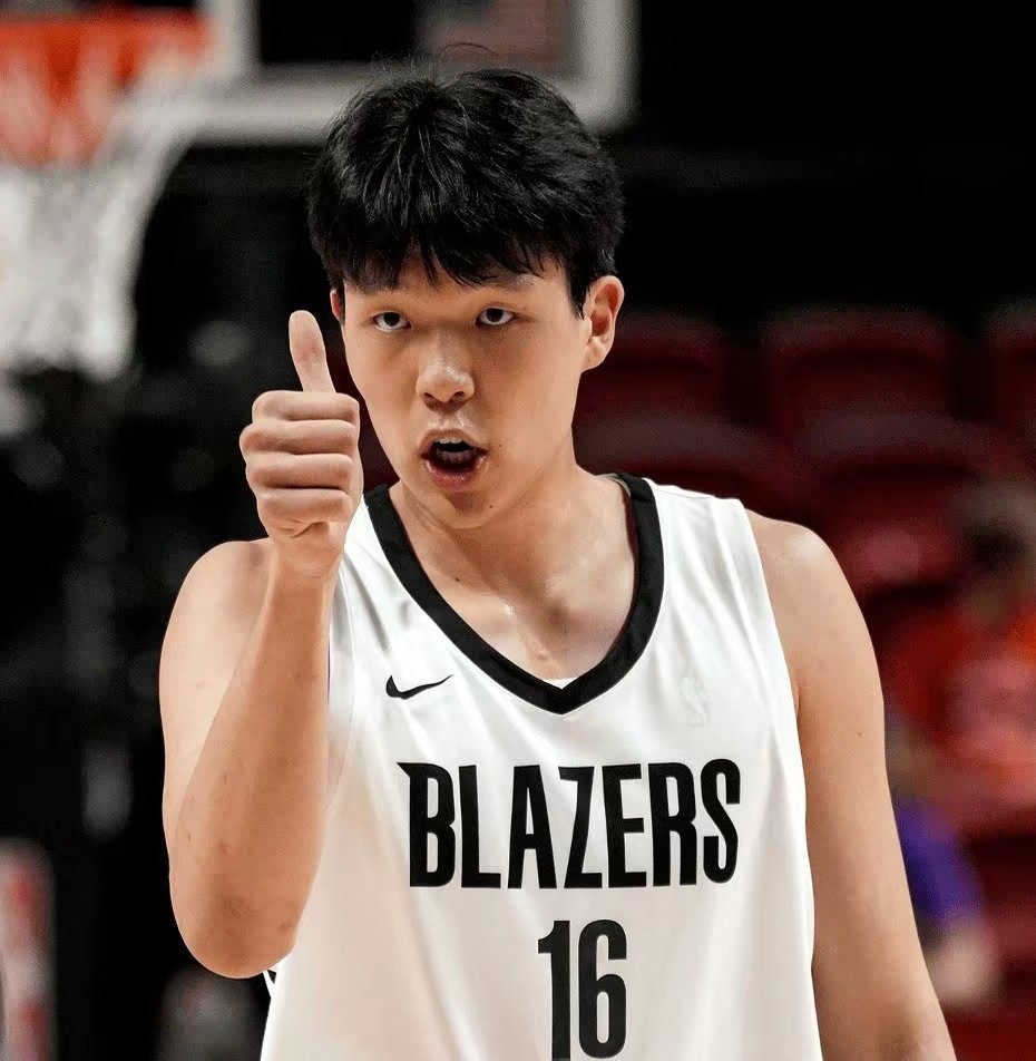开拓者球迷网站Blazersedge今日称，杨瀚森不仅是波特兰的红人，更是吸引了