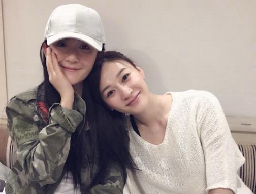 #咪咕星鲜事##谢娜李小冉回应不和传闻#二十多年的友谊历经岁月，愈加坚定！可以共