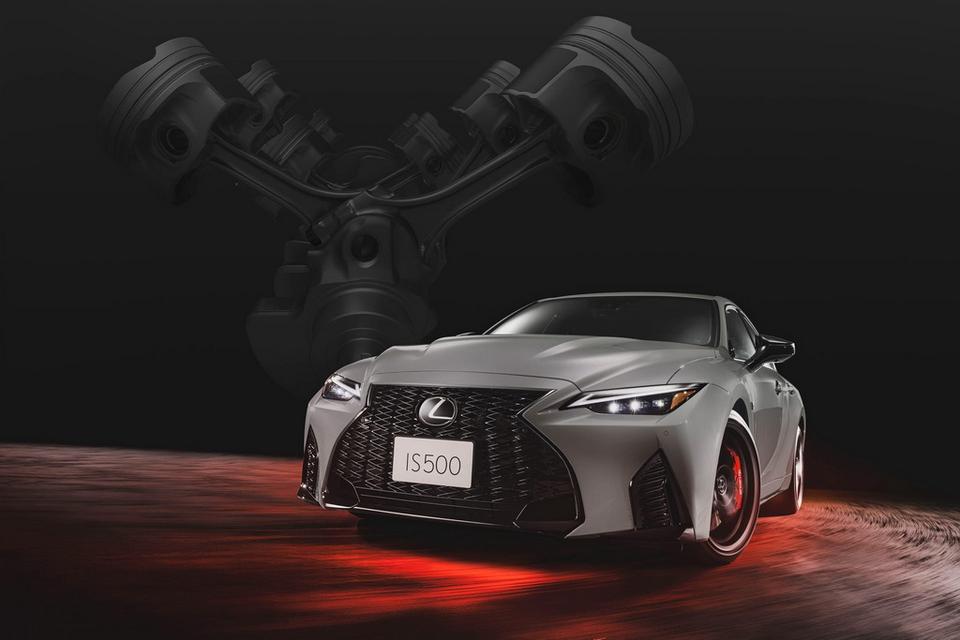 日前，雷克萨斯IS500 Climax Edition官图发布，新车配备经典5.