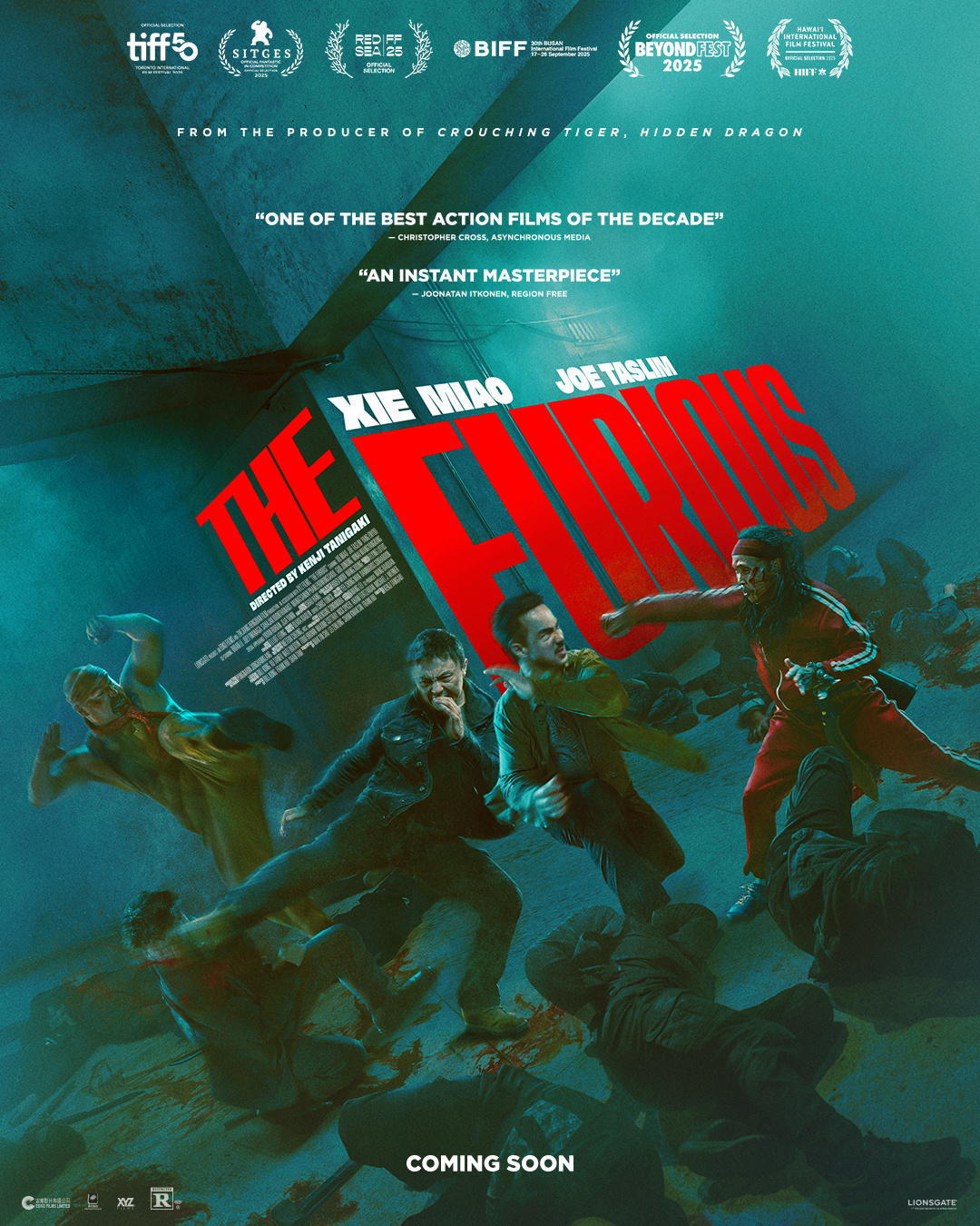 《火遮眼》北美定档5月29日上映，评定为R级，狮门影业发行。这部大尺度动作爽片真