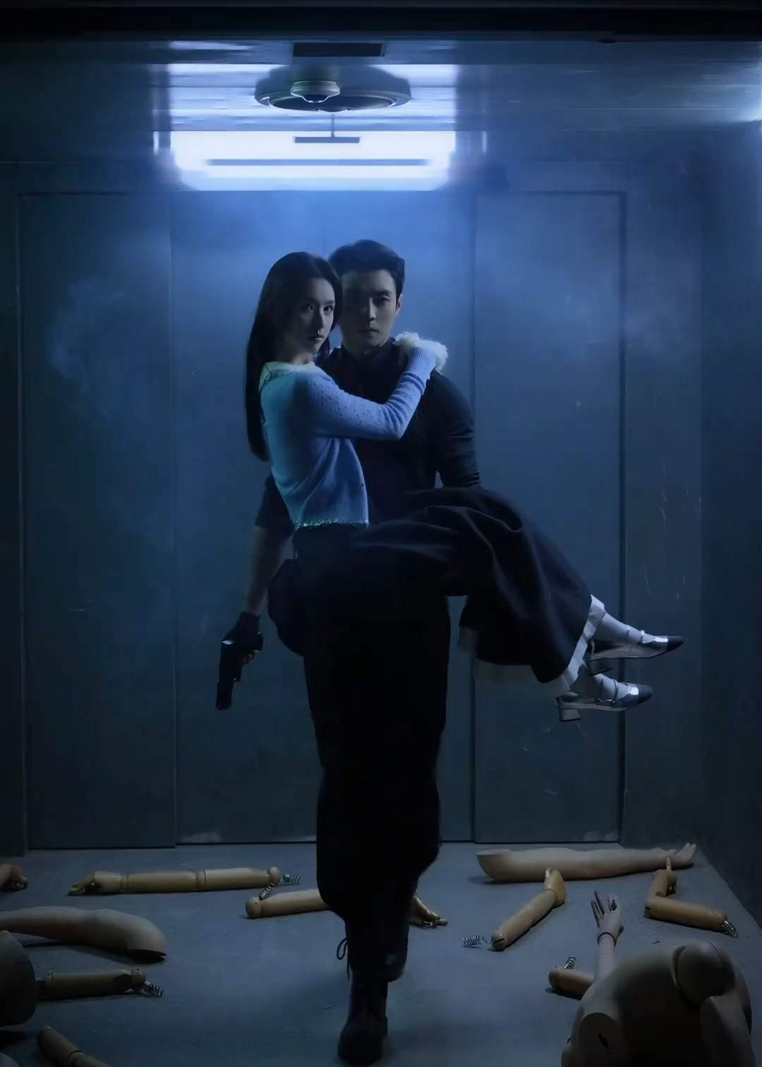 今天也没变成玩偶呢陈都灵陈靖可这体型差，好对味的狼兔cp，单手公主抱的性张力，这