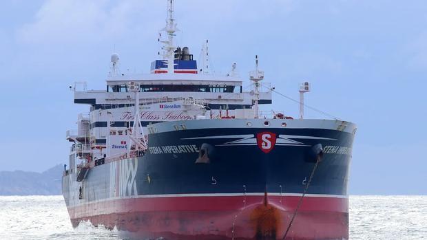 美伊战争一触即发，双方互相试探，从空中到海上越来越激烈
美国航母压境之下，美伊战