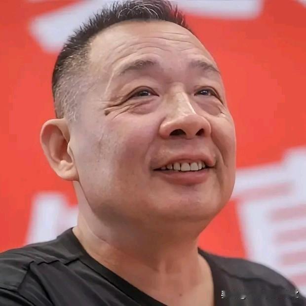 奉劝大家一句
千万别花两万块钱去胖东来企业内部参观！
因为你只要去了，就会觉得物