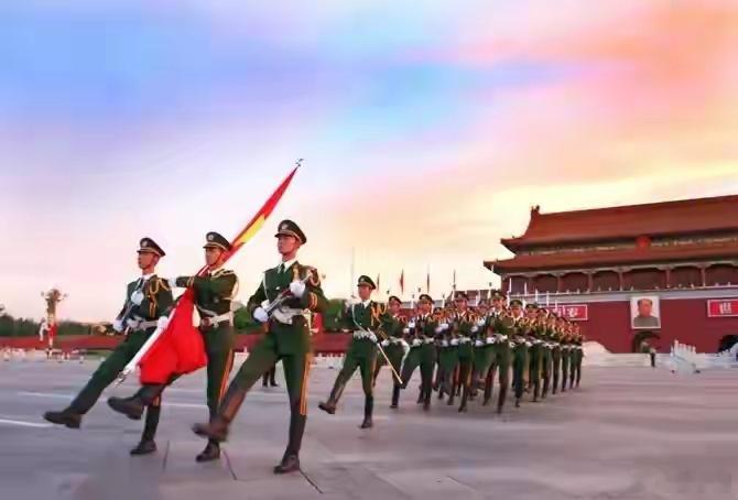 阅兵唯一无伴奏自己踩点的方队阅兵唯一无伴奏自己踩点的方队就是中国的国旗护卫队。这