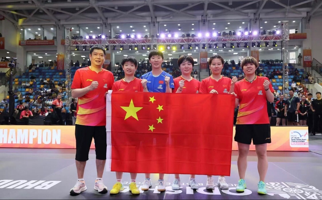 这声呐喊太提气了！印度亚锦赛夺冠后，邱贻可在花絮里激动喊出“中国队NO.1！继续