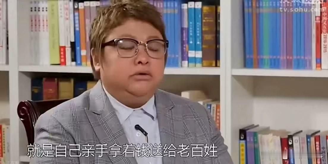 很多人一直搞不清楚韩红到底算哪里人。翻看她在各类公开活动里的发言，她时而称自己祖