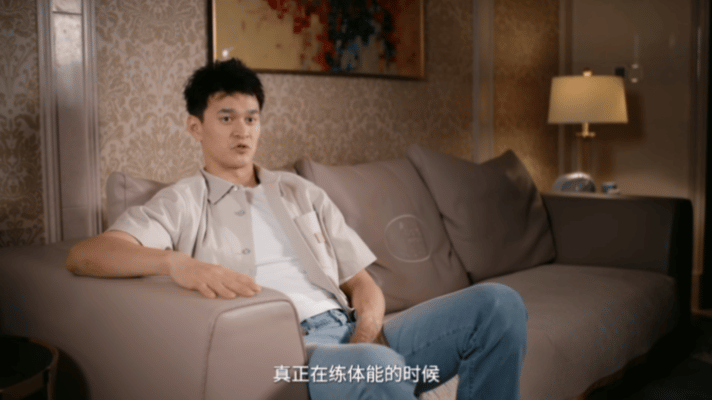 孙杨说自己35岁体能不输小孩 35岁孙杨正是闯的年纪看过他训练的苦，才懂这份不输