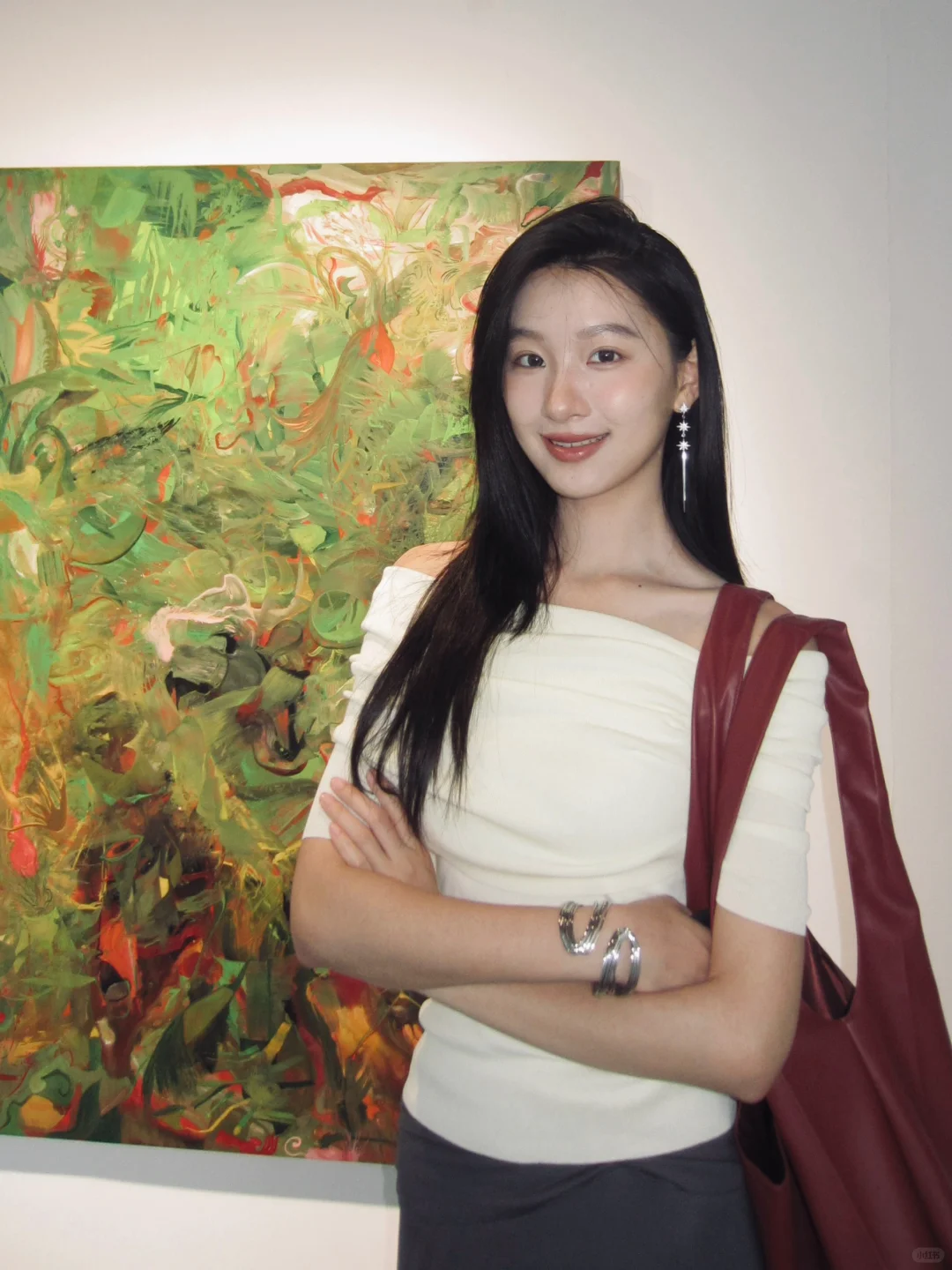 i人看展拍出文艺感照片🖼️小幅度拍照动作