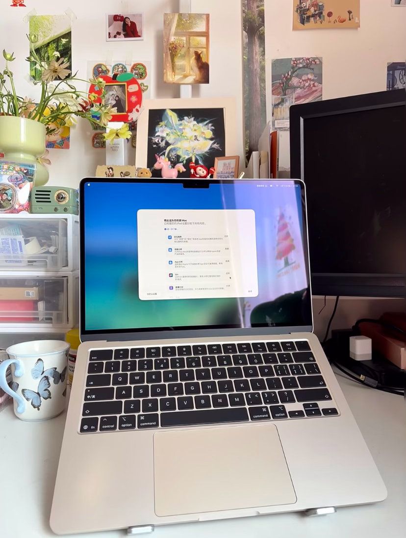 手机电脑迎来涨价潮我刚毕业想换电脑，直接被这波涨价潮劝退了AI服务器抢产能，存储