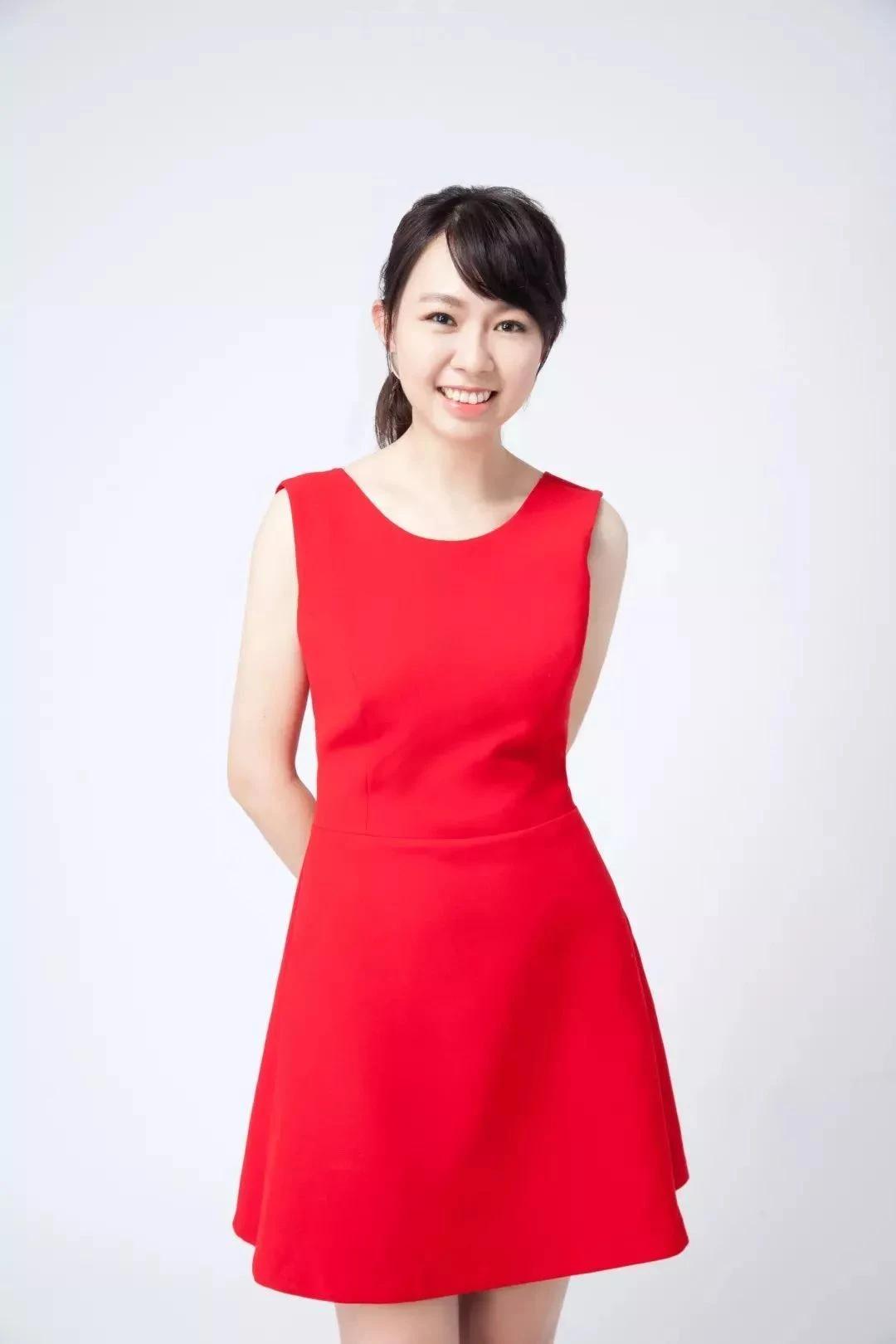 卓依婷（1990  年  3  月  21  日－）是一位来自中国内地的女演员，