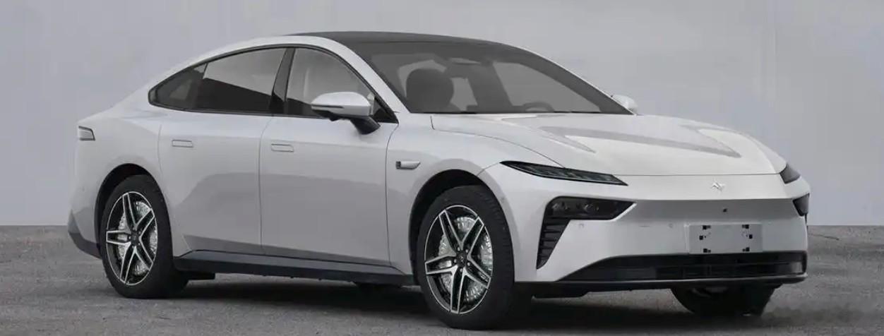 申报了全国首款量产四轮毂电机乘用车，综合功率400千瓦。该技术将电机直接嵌入轮毂