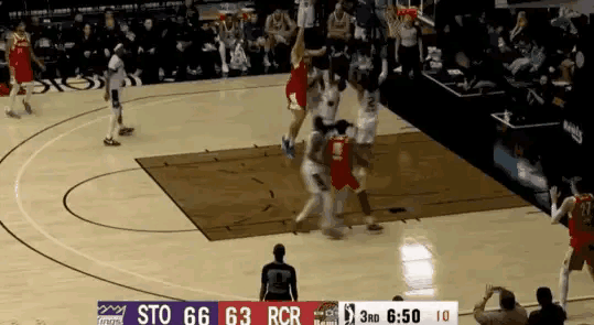 杨瀚森 混音队的主教练：斯普利特学着点，我教给你怎么用杨瀚森杨瀚森18分10篮板