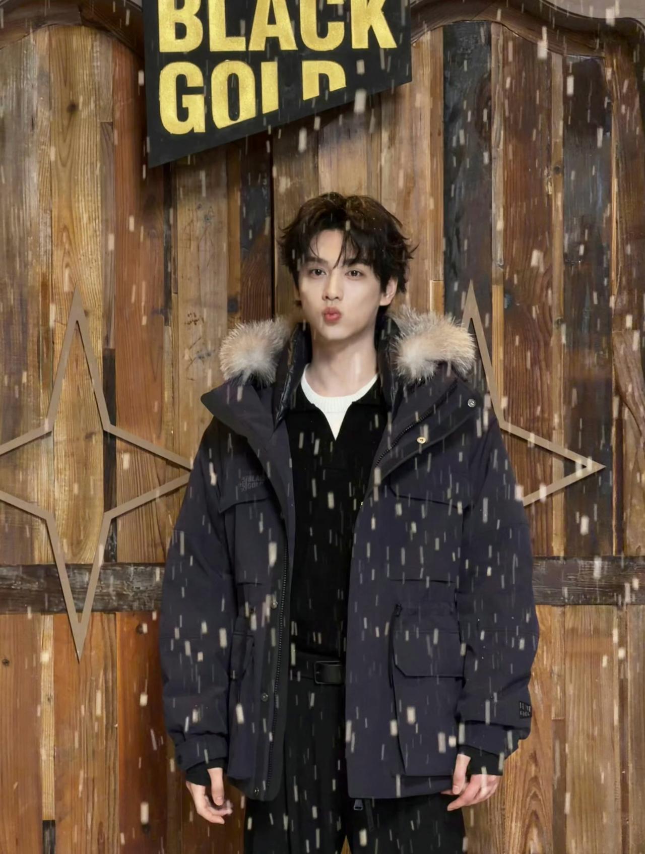 ⚡️未完待栩 

愿你像春日里的种子，不惧黑暗，破土而出，每一次向上都迎着光