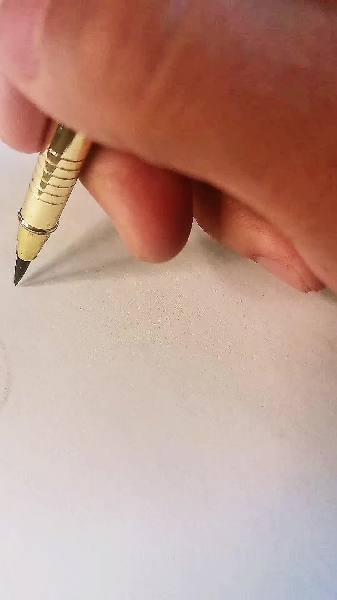 唉，如今世道真的变了，最近总听说有人家被偷，连老白姓的日子都越来越难了。这小偷小