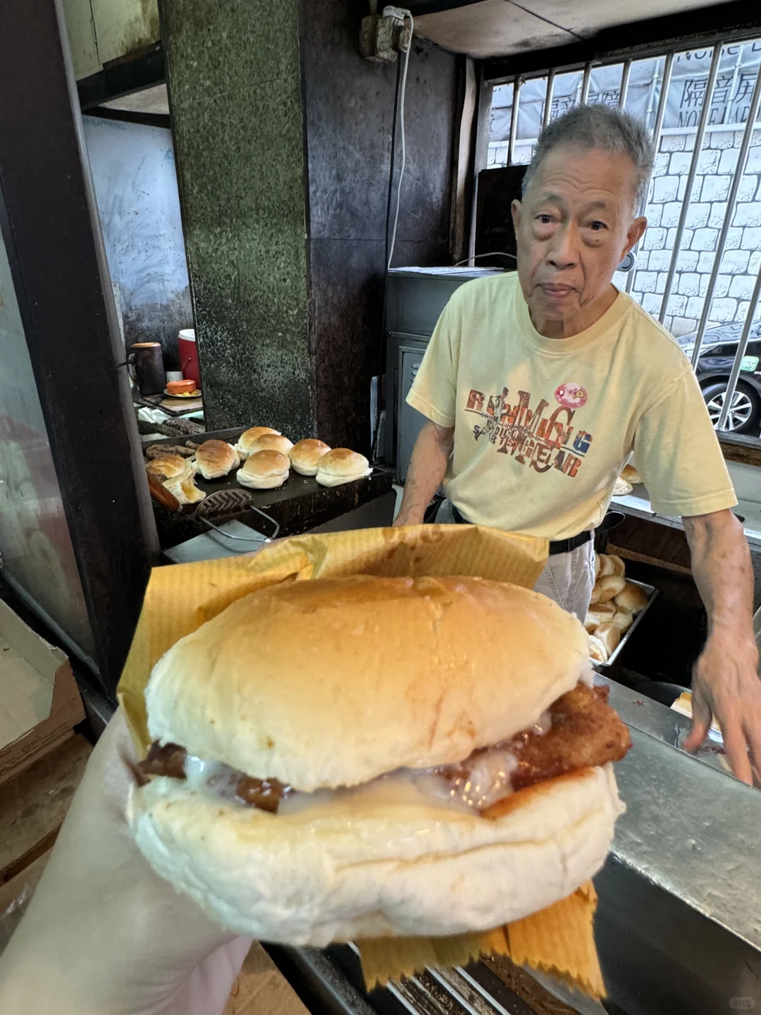 🇭🇰香港記住逆个爷爷！！！