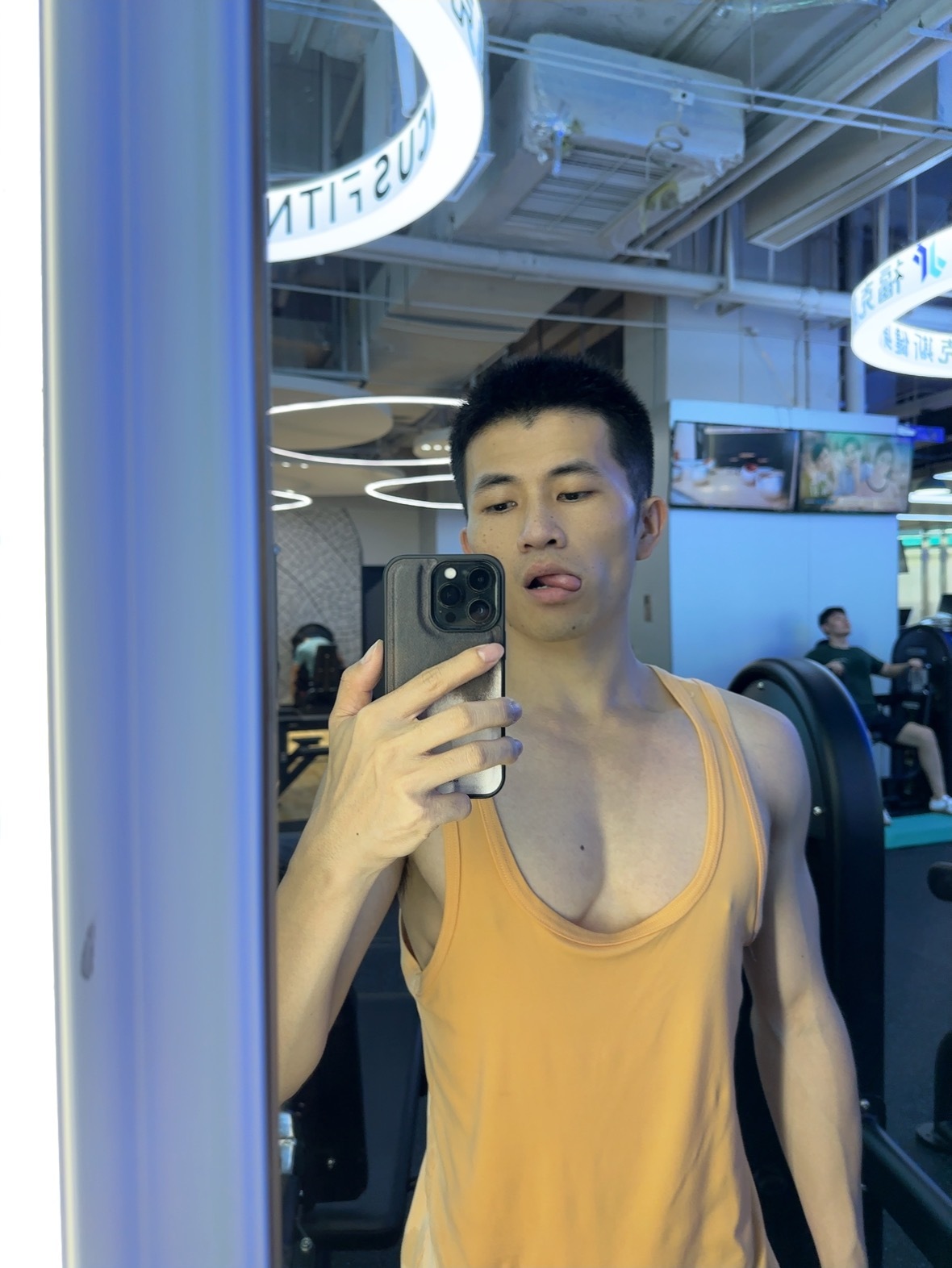 哔哔哔·打卡｜[来抱抱]杂粮记摄影工作室 ｜我的日常plog ​​​