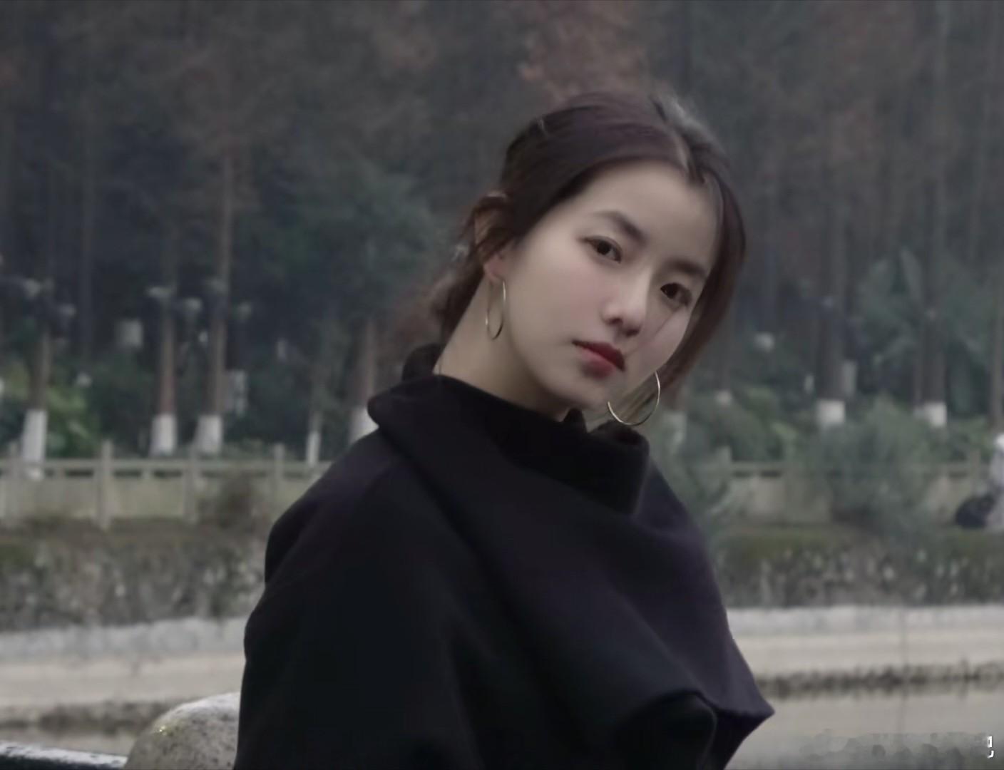 清纯女孩纯洁女孩小姐姐