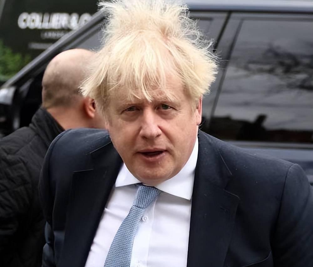 英国前首相鲍里斯·约翰逊20日在电视节目中表示：“我希望从安迪·伯纳姆（英国新首