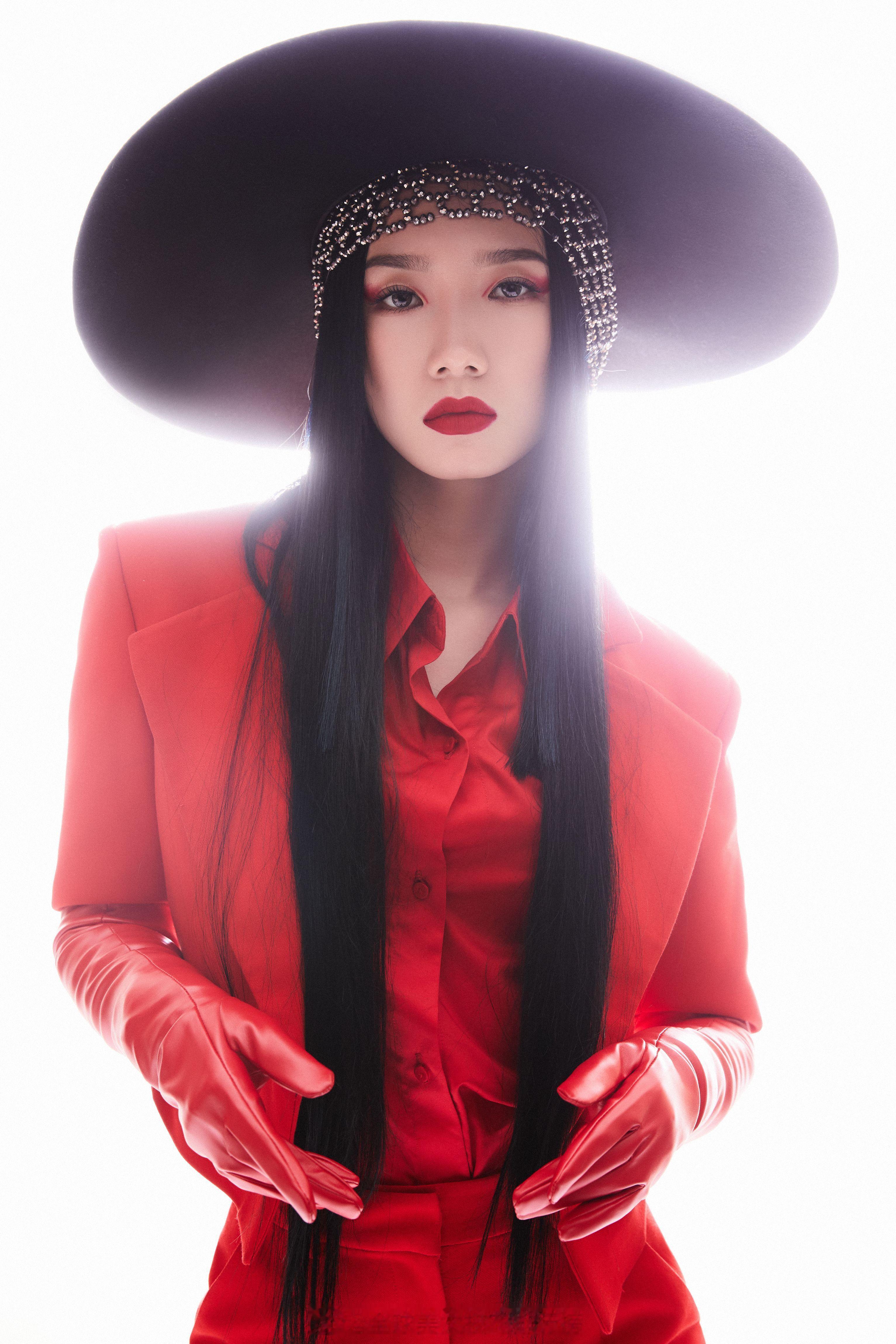 孟美岐 ​​​