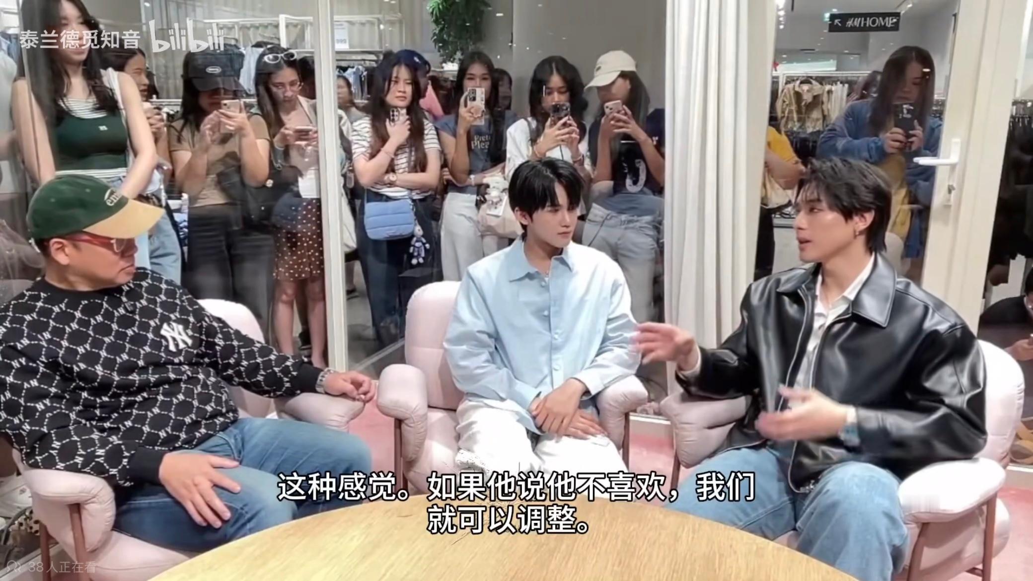 家产的⭐生活也很和谐，哪里不舒服哪个姿势不喜欢了陈咪也会直接说出来，陈团也会立马