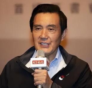 王外长刚定义完台湾，马英九就号召备战？真有其事！台湾现在还真在备战，马英九的暗独