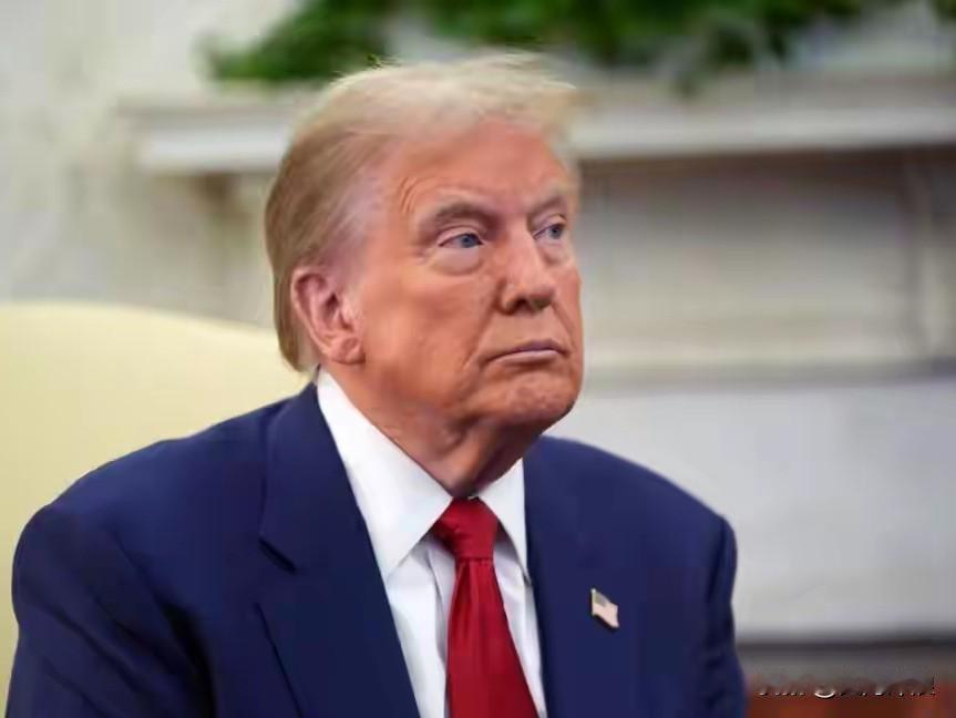 刚刚
外国一军事专家表示
如果中国现在打台湾
特朗普绝对不会出手
因为特朗普明白