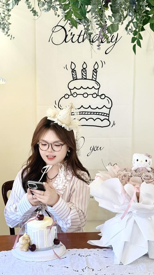 生日照LOOK🎂