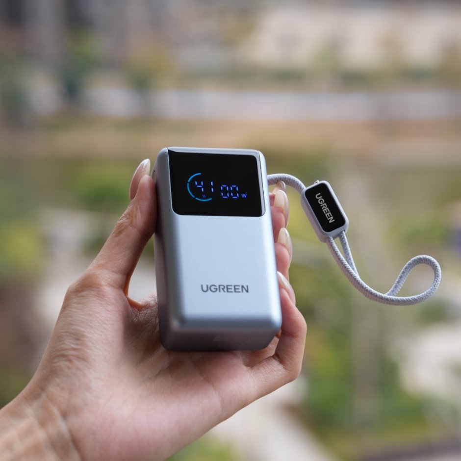 黎叔周末福利🎁评论点赞，给铁粉抽1个绿联充电宝自带线有3C放心带出门！下周日开