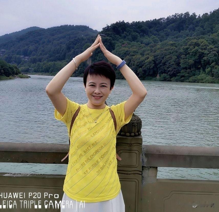感谢暖心串门支持，倍感荣幸，常来坐坐～🌹