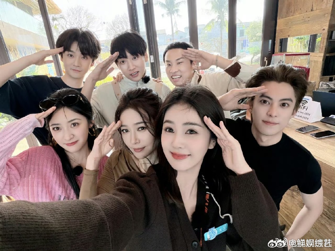 吴泽林赌上脑瓜的炒鸡动作麻利气场全开，吴泽林做炒鸡也太有魅力了 