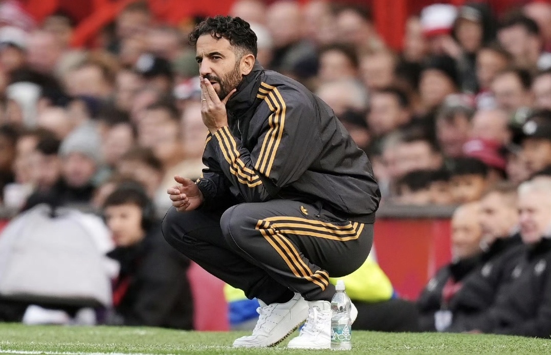 曼联解雇阿莫林背后的“潜台词”：一个称呼，道尽冷暖1月5日晚间，曼联官方宣布解雇