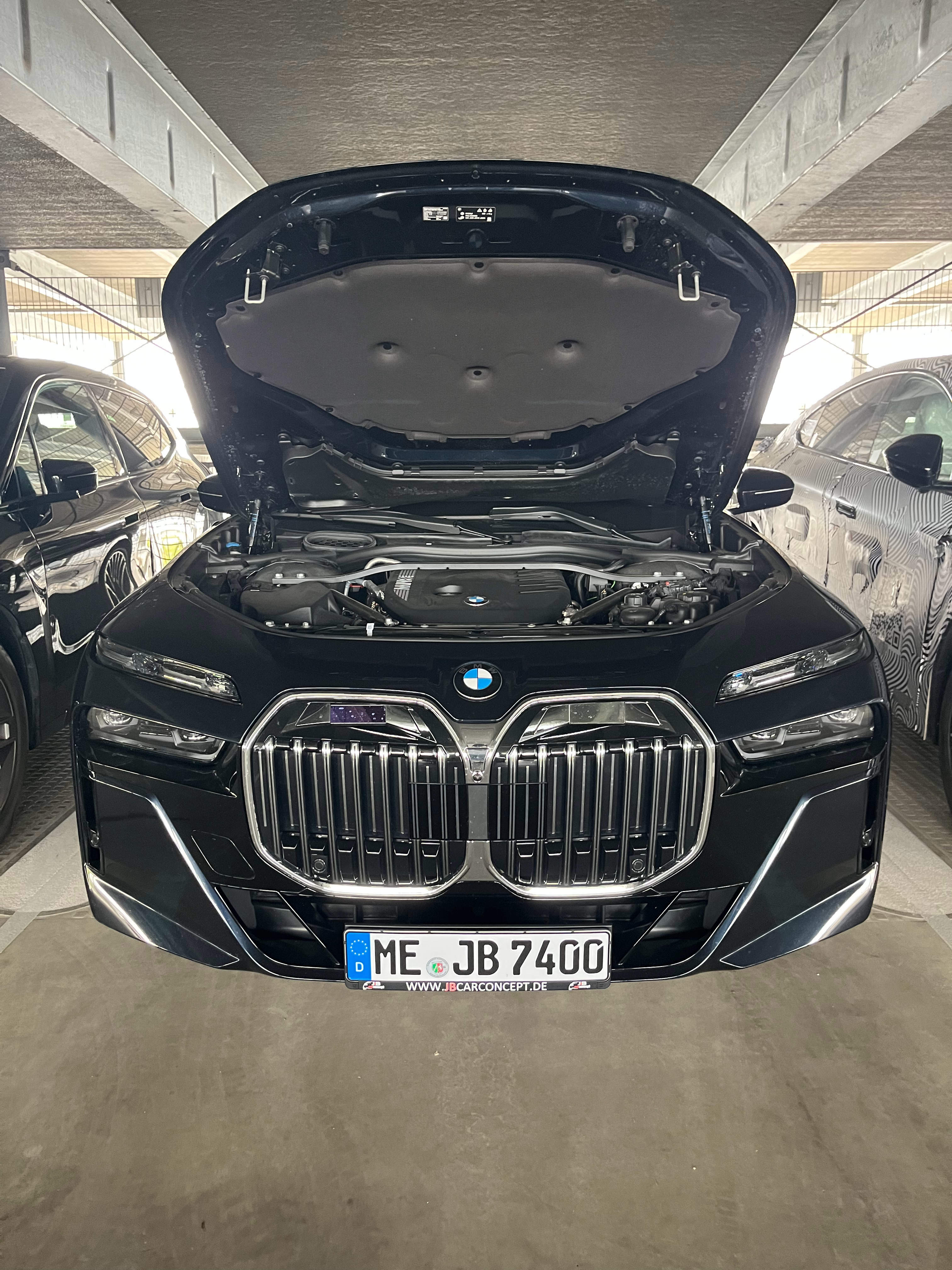 6缸柴油7系，屌yz77聊车 ​​​