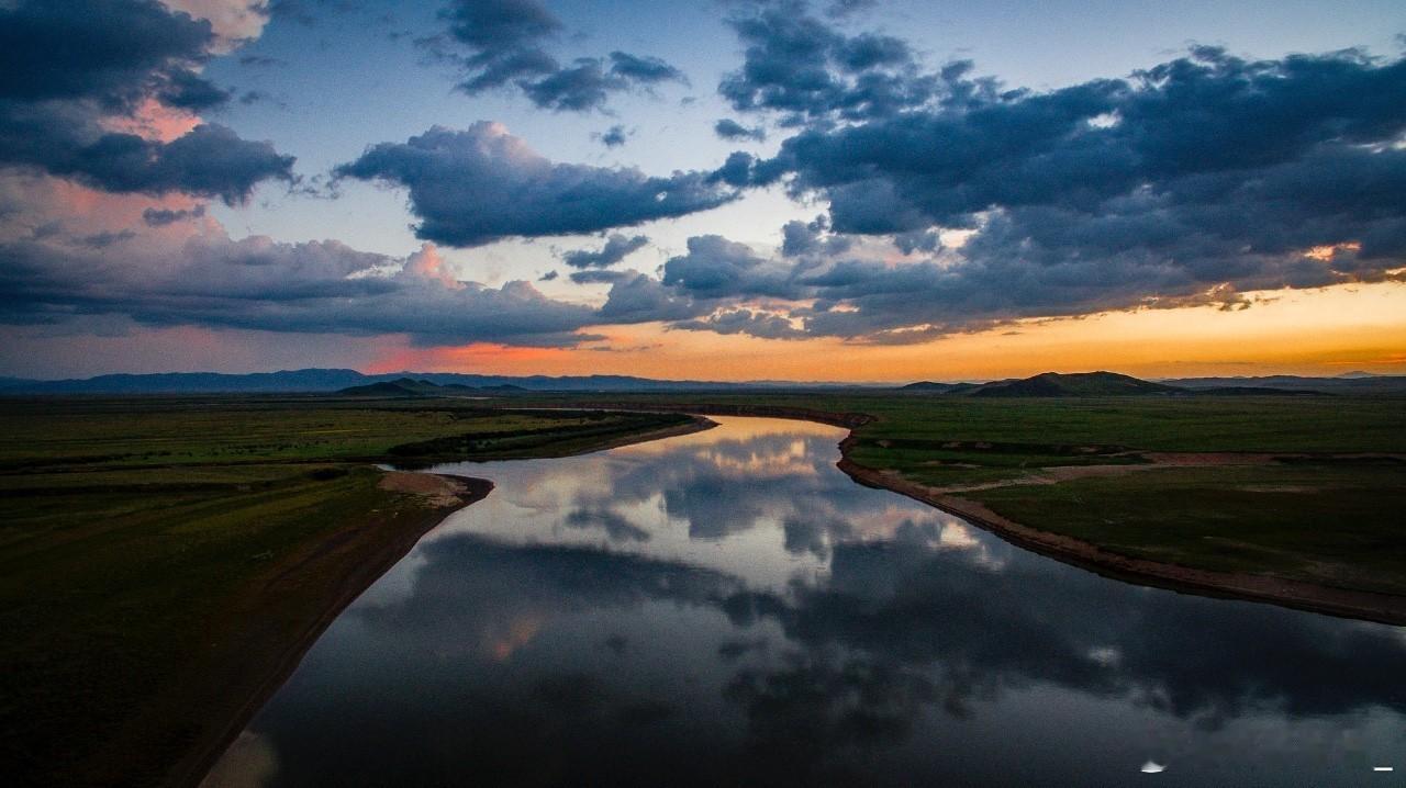 消息一览：1. 吉视传媒2026年1月政企业务累计中标2.69亿元，覆盖交通、公