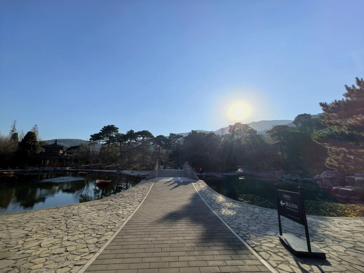 美丽秋景分享香山公园眼镜湖