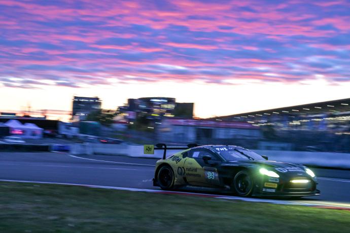 阿斯顿马丁Vantage GT3赛车在之前的拿下纽博格林24小时耐力赛全场季军，