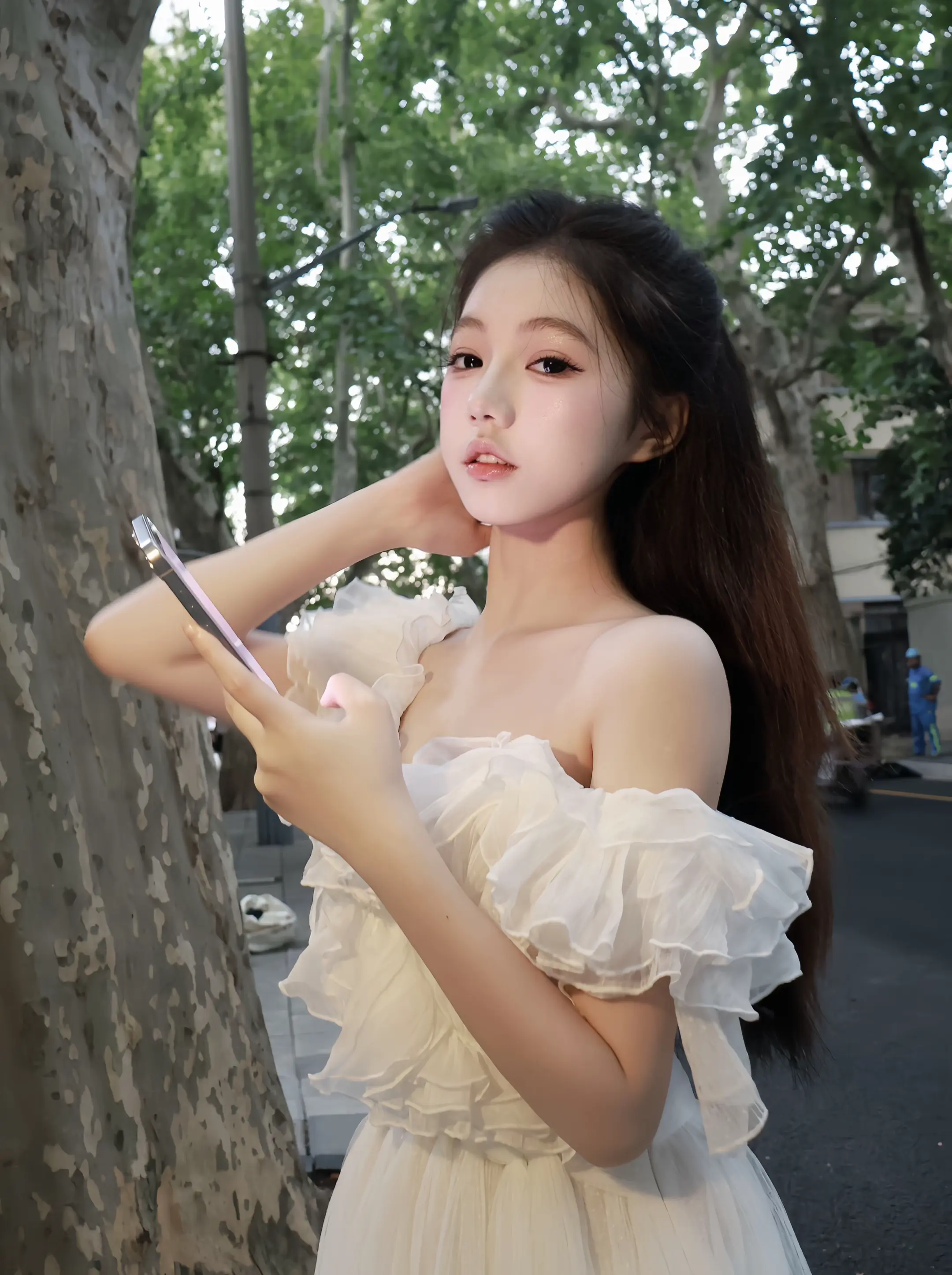 秋雨不问梧桐意