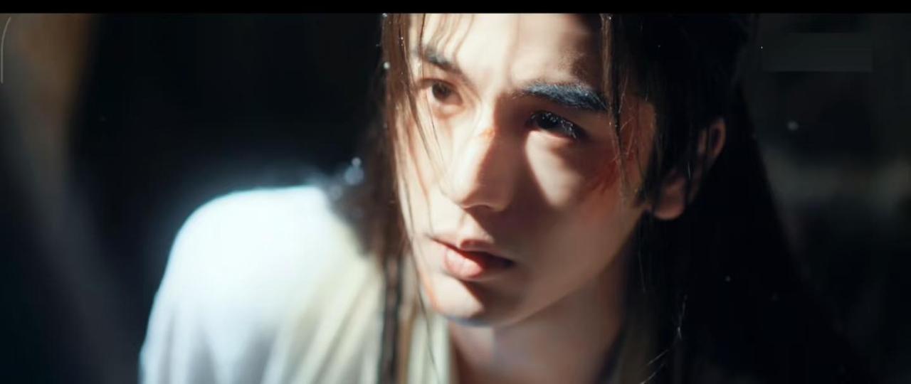 我不行了！我不行了！张凌赫在《逐玉》这部剧真的太帅了，绝美，惊为天人的镜头，啊啊